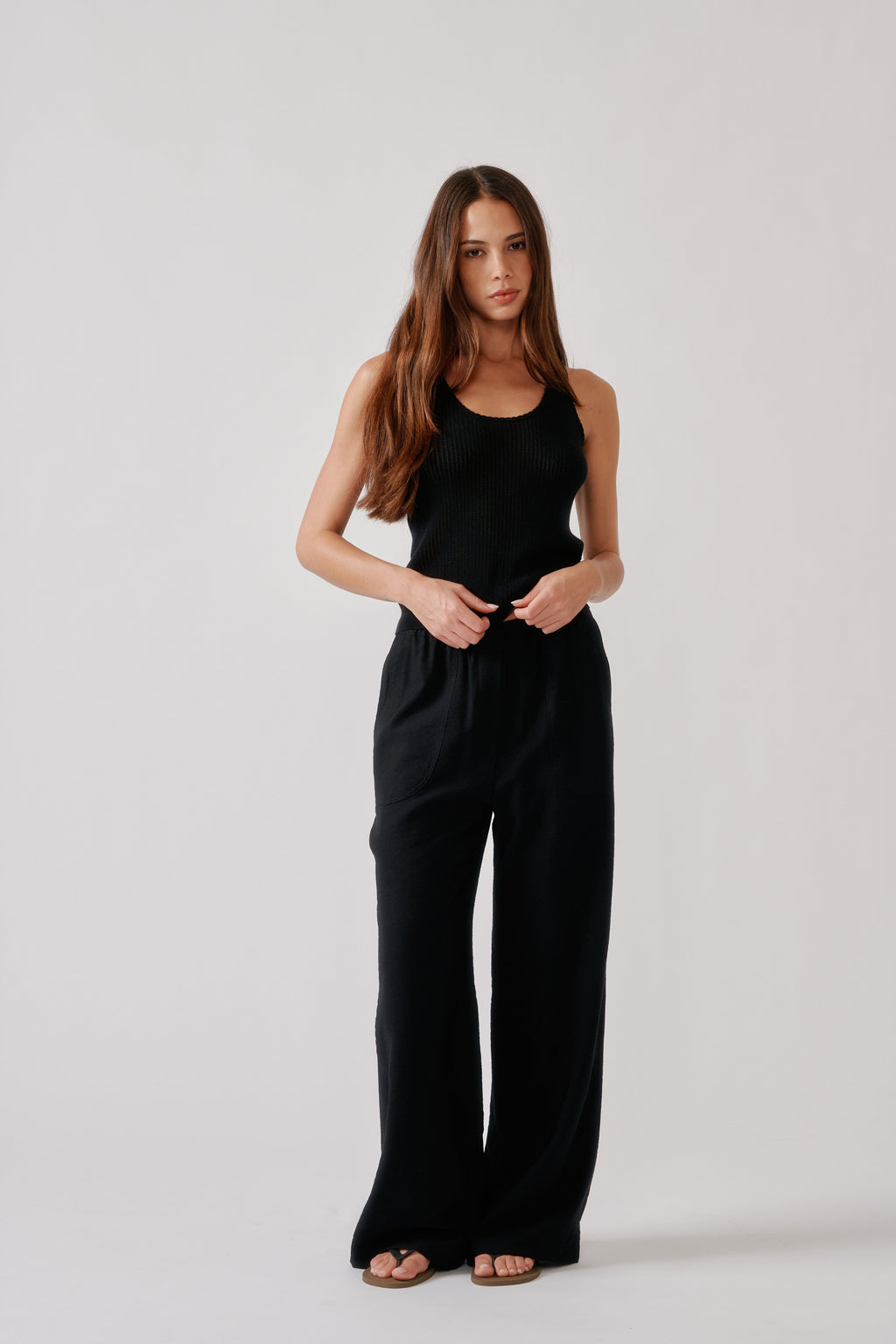 LENON UTILITY PULL ON PANT | BLACK