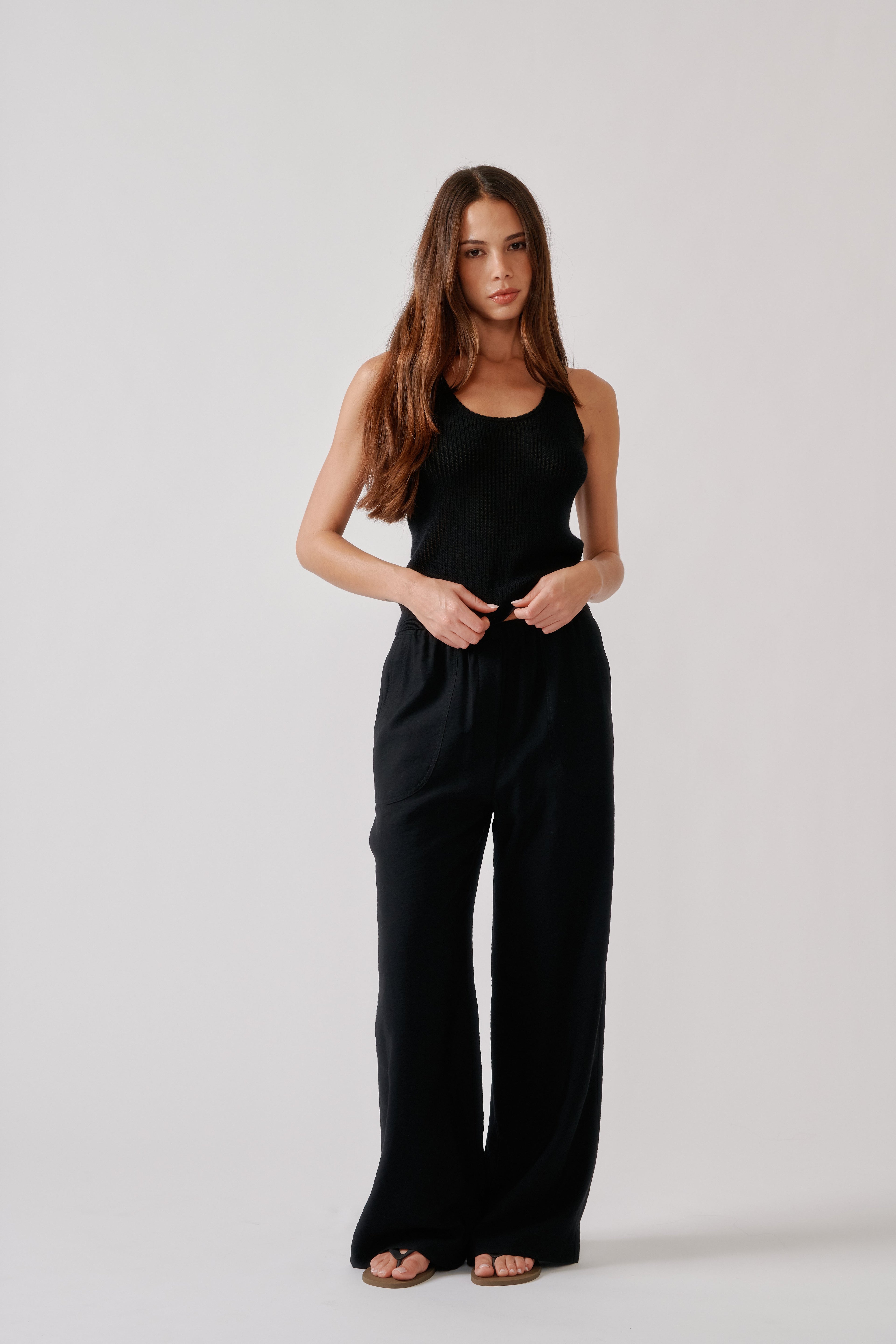 LENON UTILITY PULL ON PANT | BLACK