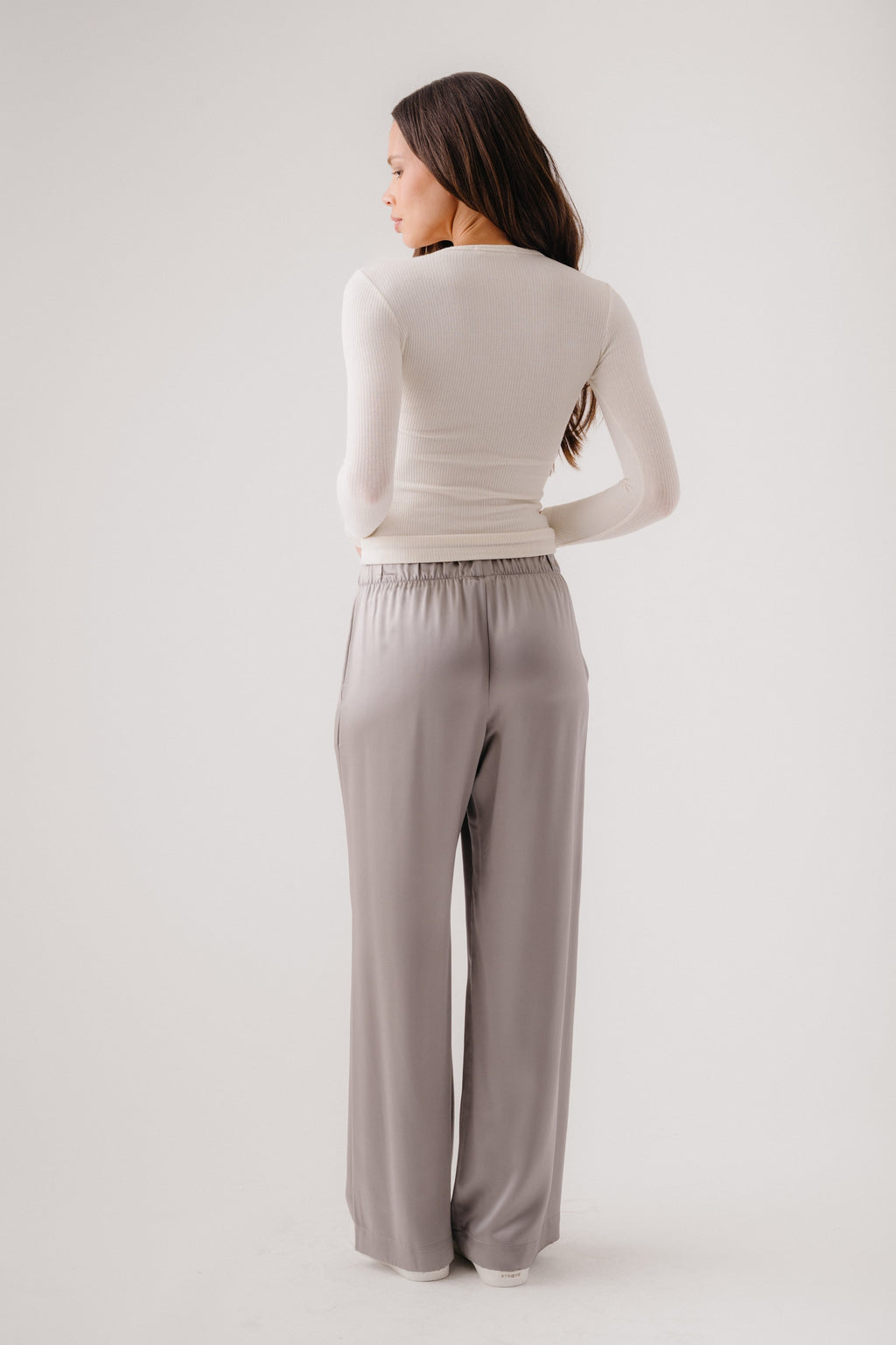 BRYNN  WIDE LEG SILK PANT | FOGGY